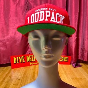 NWT Smokers Only clothing Loud Pack snap back hat